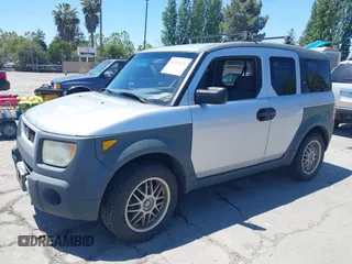 2003 Honda Element EX with VIN 5J6YH28593L009493, listed as a IAAI auction lot 42233626 with 237,221 mi miles and . Bid and sale history available at DreamBid. Image 2.