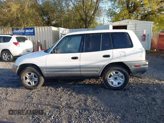 2000 Toyota RAV4 with VIN JT3GP10V9Y0046468, listed as a IAAI auction lot 41864553 with 286,660 mi miles and . Bid and sale history available at DreamBid. Image 14.