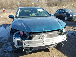 2025 Toyota Camry LE with VIN 4T1DAACK5SU068576, listed as a IAAI auction lot 41746222 with 3,674 mi miles and . Bid and sale history available at DreamBid. Image 13.