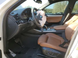 2018 BMW X4 M40i z VIN 5UXXW7C53J0W64628, wystawiony jako Copart lot #53244455 z przebiegiem 111 949 mil mil oraz Szkoda całkowita • Salvage title. Historia ofert i sprzedaży dostępna na DreamBid. Obrazek 7.