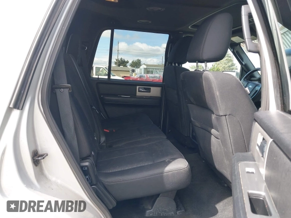 2017 Ford Expedition XLT z VIN 1FMJU1JT1HEA52786, wystawiony jako IAAI lot #42118234 z przebiegiem 81 323 mil mil oraz . Historia ofert i sprzedaży dostępna na DreamBid. Obrazek 8.