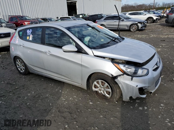 2013 Hyundai Accent GS with VIN KMHCT5AE9DU072126, listed as a Copart auction lot 86520734 with 0 mi miles and Salvage Title. Bid and sale history available at carsss.com. Image 4.