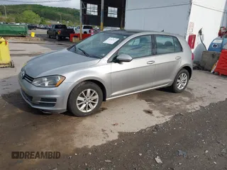 2016 Volkswagen Golf TSI S z VIN 3VW217AU6GM056822, wystawiony jako IAAI lot #42167415 z przebiegiem 107 446 mil mil oraz . Historia ofert i sprzedaży dostępna na DreamBid. Obrazek 2.