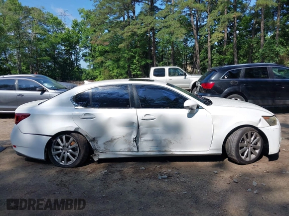 2013 Lexus GS 350 z VIN JTHCE1BL2D5013206, wystawiony jako IAAI lot #42447141 z przebiegiem 138 105 mil mil oraz . Historia ofert i sprzedaży dostępna na DreamBid. Obrazek 6.