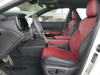 2024 Lexus RX 500h F Sport Performance z VIN 2T2BCMEA2RC019916, wystawiony jako Copart lot #62844615 z przebiegiem 9 605 mil mil oraz Szkoda całkowita • Salvage title. Historia ofert i sprzedaży dostępna na DreamBid. Obrazek 7.