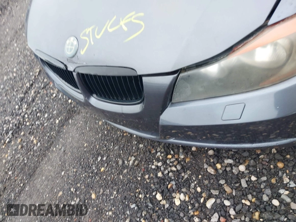 2008 BMW 3 Series 328xi with VIN WBAVC73508KX90880, listed as a IAAI auction lot 42198367 with Not provided miles and . Bid and sale history available at DreamBid. Image 6.