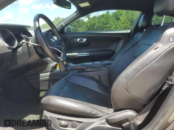 2016 Ford Mustang EcoBoost z VIN 1FA6P8TH6G5301929, wystawiony jako Copart lot #65941575 z przebiegiem 59 578 mil mil oraz Szkoda całkowita • Salvage title. Historia ofert i sprzedaży dostępna na DreamBid. Obrazek 7.