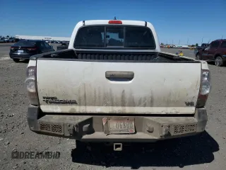 2015 Toyota Tacoma with VIN 3TMLU4EN0FM164688, listed as a Copart auction lot 55614645 with 212,613 mi miles and Salvage Title. Bid and sale history available at DreamBid. Image 6.