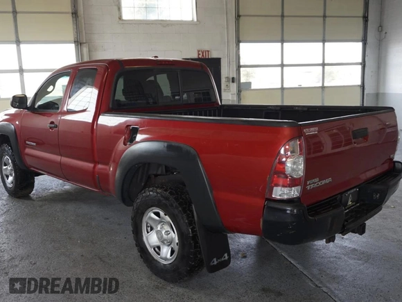 2009 Toyota Tacoma with VIN 5TEUU42N69Z642032, listed as a Copart auction lot 49323425 with 230,499 mi miles and Salvage Title. Bid and sale history available at carsss.com. Image 4.