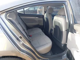 2019 Hyundai Elantra SEL with VIN 5NPD84LF5KH484447, listed as a IAAI auction lot 41465875 with 93,601 mi miles. Bid and sale history available at carsss.com. Image 8.