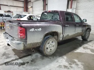2005 Dodge Dakota SLT z VIN 1D7HW48N85S309502, wystawiony jako Copart lot #44729525 z przebiegiem 126 375 mil mil oraz Szkoda całkowita • Salvage title. Historia ofert i sprzedaży dostępna na DreamBid. Obrazek 3.