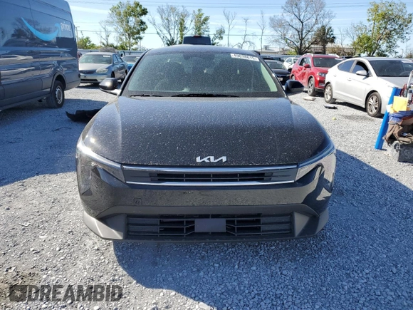 2025 Kia K4 LXS with VIN 3KPFT4DE2SE040332, listed as a Copart auction lot 49078615 with 8,977 mi miles and Salvage Title. Bid and sale history available at carsss.com. Image 5.