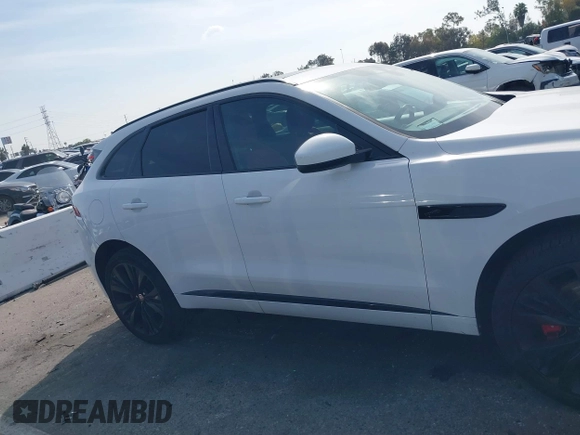 2023 Jaguar F-Pace R-Dynamic S with VIN SADCT2FUXPA711966, listed as a IAAI auction lot 41607014 with 18,872 mi miles and . Bid and sale history available at DreamBid. Image 13.