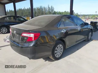 2012 Toyota Camry L z VIN 4T4BF1FK8CR271280, wystawiony jako IAAI lot #42229436 z przebiegiem 165 620 mil mil oraz . Historia ofert i sprzedaży dostępna na DreamBid. Obrazek 4.
