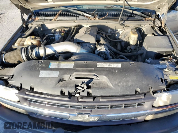 2000 Chevrolet Silverado 1500 LS with VIN 2GCEK19TXY1379480, listed as a Copart auction lot 43135855 with 0 mi miles and Salvage Title. Bid and sale history available at carsss.com. Image 11.