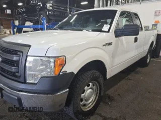 2013 Ford F-150 XL с VIN 1FTFX1EF1DKE89253, выставлен на аукционе IAAI как лот 42575807 с пробегом 211 037 миль миль и . История ставок и продаж доступна на DreamBid. Изображение 17.