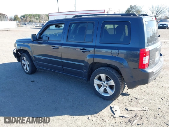 2014 Jeep Patriot Latitude with VIN 1C4NJRFB0ED693359, listed as a IAAI auction lot 41807745 with 172,183 mi miles. Bid and sale history available at carsss.com. Image 3.