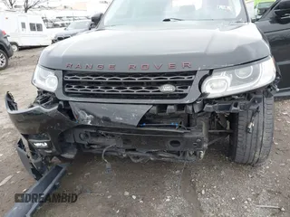 2015 Land Rover Range Rover Sport HSE with VIN SALWR2VF6FA621599, listed as a IAAI auction lot 41804273 with 9,976 mi miles. Bid and sale history available at carsss.com. Image 6.