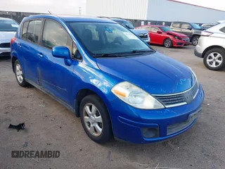 2008 Nissan Versa 1.8 S with VIN 3N1BC13E58L400361, listed as a IAAI auction lot 41114622 with 240,518 mi miles. Bid and sale history available at carsss.com. Image 1.