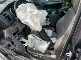 2007 Toyota 4Runner SR5 с VIN JTEZU14R778085503, выставлен на аукционе Copart как лот 52721335 с пробегом Не указан миль и Списание • Salvage title. История ставок и продаж доступна на DreamBid. Изображение 7.