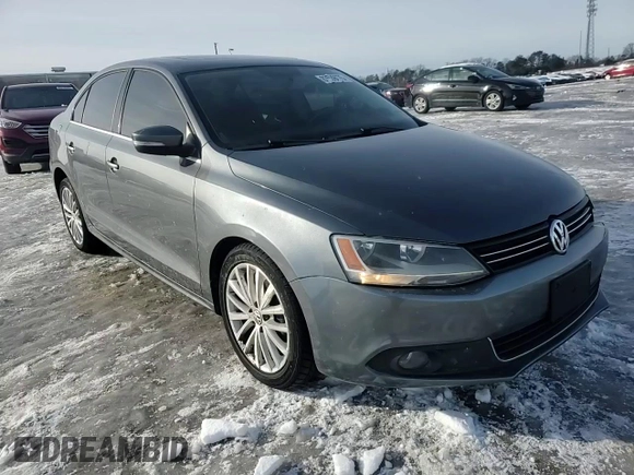 2012 Volkswagen Jetta SEL с VIN 3VWLP7AJ2CM452782, выставлен на аукционе Copart как лот 41502725 с пробегом 153 132 миль миль и Списание • Salvage title. История ставок и продаж доступна на DreamBid. Изображение 11.