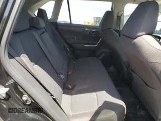 2023 Toyota RAV4 LE z VIN 2T3F1RFV5PW359980, wystawiony jako Copart lot #54404425 z przebiegiem 60 923 mil mil oraz Szkoda całkowita • Salvage title. Historia ofert i sprzedaży dostępna na DreamBid. Obrazek 11.