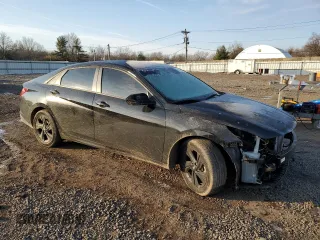 2021 Hyundai Elantra SEL with VIN 5NPLS4AG5MH032560, listed as a Copart auction lot 42574105 with 44,075 mi miles and Salvage Title. Bid and sale history available at carsss.com. Image 4.