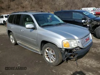 2007 GMC Envoy Denali with VIN 1GKET63M072110631, listed as a Copart auction lot 47081475 with 182,600 mi miles and Salvage Title. Bid and sale history available at carsss.com. Image 4.