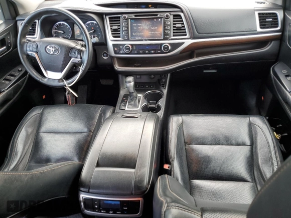 2015 Toyota Highlander Limited z VIN 5TDDKRFH2FS199751, wystawiony jako Copart lot #85231704 z przebiegiem 159 794 mil mil oraz Szkoda całkowita • Salvage title. Historia ofert i sprzedaży dostępna na DreamBid. Obrazek 8.