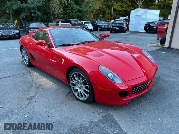 2007 Ferrari 599 z VIN ZFFFC60A870153007, wystawiony jako Copart lot #87106644 z przebiegiem 13 264 mil mil oraz Czysty tytuł • Clean title. Historia ofert i sprzedaży dostępna na DreamBid. Obrazek 1.