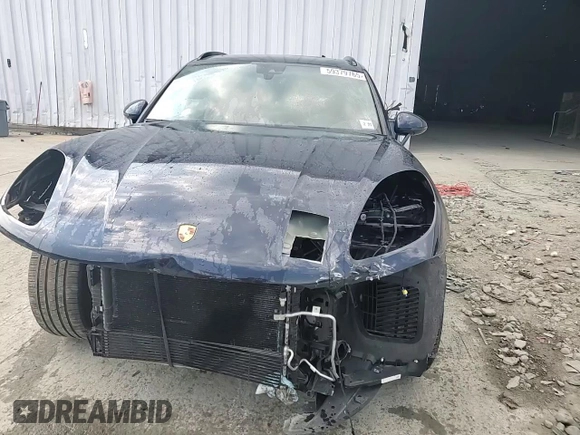 2022 Porsche Macan Turbo with VIN WP1AF2A56NLB30555, listed as a Copart auction lot 59379765 with 36,129 mi miles and Salvage title. Bid and sale history available at DreamBid. Image 15.