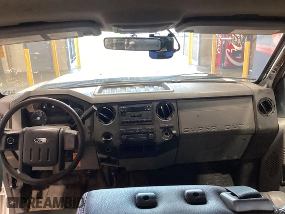 2012 Ford F-250 XL with VIN 1FT7W2B66CEB41821, listed as a IAAI auction lot 42702754 with 174,731 mi miles and . Bid and sale history available at DreamBid. Image 12.