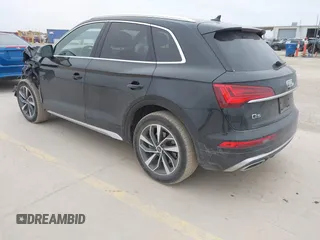 2023 Audi Q5 S line Premium Plus with VIN WA1EAAFY7P2002973, listed as a IAAI auction lot 41635718 with 38,943 mi miles. Bid and sale history available at carsss.com. Image 3.