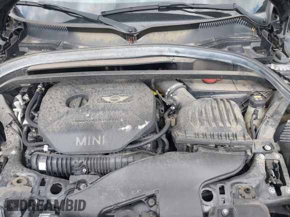 2019 MINI Countryman Cooper S with VIN WMZYT3C53K3E97116, listed as a IAAI auction lot 42059638 with 72,951 mi miles and . Bid and sale history available at DreamBid. Image 10.