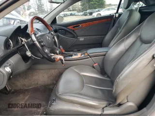 2003 Mercedes-Benz SL 500 z VIN WDBSK75F03F045545, wystawiony jako Copart lot #49281175 z przebiegiem 114 477 mil mil oraz Szkoda całkowita • Salvage title. Historia ofert i sprzedaży dostępna na DreamBid. Obrazek 7.