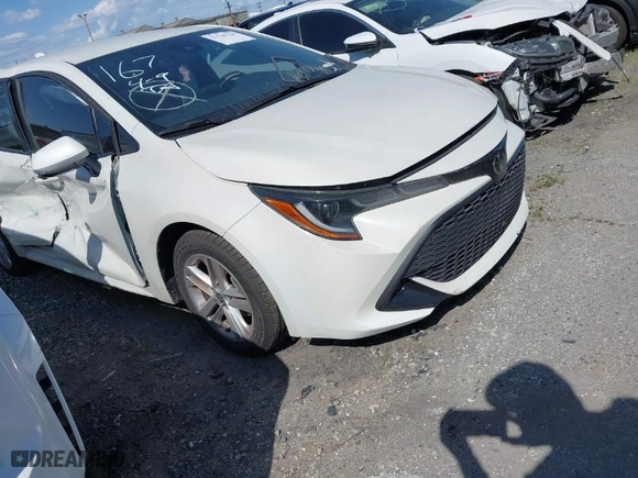 2020 Toyota Corolla Hatchback SE with VIN JTND4RBE5L3086035, listed as a IAAI auction lot 41709196 with NaN miles. Bid and sale history available at carsss.com. Image 1.