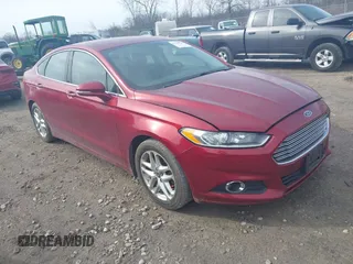 2013 Ford Fusion SE with VIN 3FA6P0HR6DR125606, listed as a IAAI auction lot 41778720 with 196,786 mi miles. Bid and sale history available at carsss.com. Image 1.