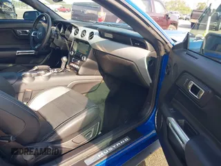 2017 Ford Mustang GT Premium с VIN 1FATP8FF4H5263034, выставлен на аукционе IAAI как лот 42135251 с пробегом 24 955 миль миль и . История ставок и продаж доступна на DreamBid. Изображение 5.