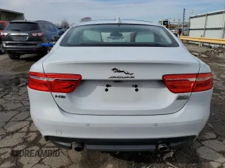2018 Jaguar XE 25t Prestige with VIN SAJAK4FX4JCP37990, listed as a Copart auction lot 43446104 with 85,831 mi miles. Bid and sale history available at carsss.com. Image 6.