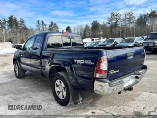 2012 Toyota Tacoma with VIN 5TFUU4EN8CX034605, listed as a IAAI auction lot 41976998 with 345,138 mi miles. Bid and sale history available at carsss.com. Image 3.