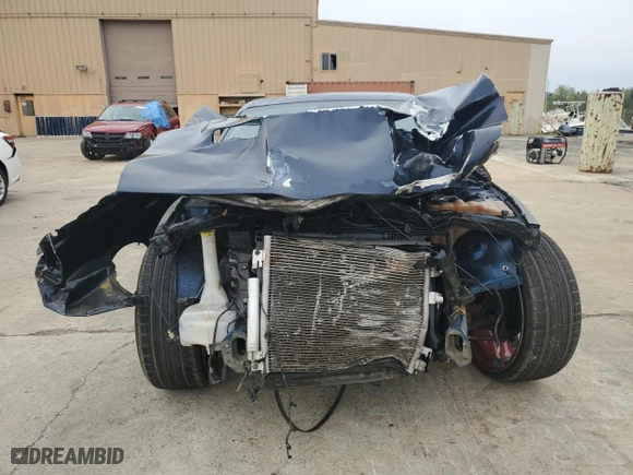 2015 Dodge Challenger R/T with VIN 2C3CDZAT7FH723853, listed as a Copart auction lot 51437465 with 0 mi miles and Salvage Title. Bid and sale history available at carsss.com. Image 5.