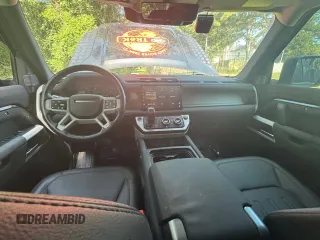 2022 Land Rover Defender S with VIN SALEJ7RX5N2063532, listed as a Copart auction lot 66183175 with 22,966 mi miles and Clean title. Bid and sale history available at DreamBid. Image 9.