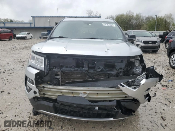 2017 Ford Explorer XLT z VIN 1FM5K8D81HGE35946, wystawiony jako Copart lot #55264305 z przebiegiem 157 863 mil mil oraz Czysty tytuł • Clean title. Historia ofert i sprzedaży dostępna na DreamBid. Obrazek 5.