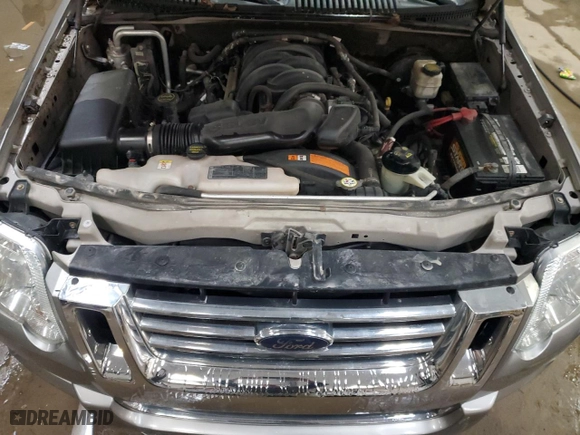 2008 Ford Explorer Sport Trac Limited with VIN 1FMEU53818UA52424, listed as a Copart auction lot 38637334 with 177,425 mi miles and Clean Title. Bid and sale history available at carsss.com. Image 11.