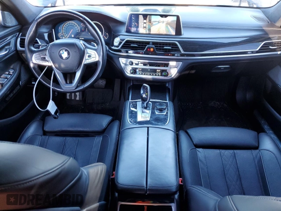 2016 BMW 7 Series 750i xDrive with VIN WBA7B0C50GG526899, listed as a Copart auction lot 46712485 with 97,985 mi miles and Salvage title. Bid and sale history available at DreamBid. Image 8.