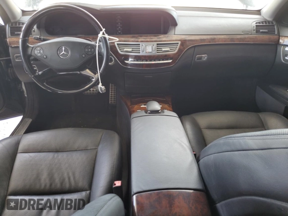 2013 Mercedes-Benz S 550 with VIN WDDNG7DB3DA537070, listed as a Copart auction lot 54398295 with 61,577 mi miles and Salvage Title. Bid and sale history available at carsss.com. Image 8.