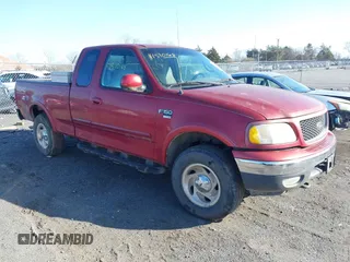 2000 Ford F-150 XL with VIN 1FTRX18W2YNB60283, listed as a IAAI auction lot 41510168 with 237,825 mi miles. Bid and sale history available at carsss.com. Image 1.