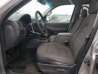 2005 Ford Explorer XLS z VIN 1FMZU62K15UA84726, wystawiony jako Copart lot #86122634 z przebiegiem 187 623 mil mil oraz Szkoda całkowita • Salvage title. Historia ofert i sprzedaży dostępna na DreamBid. Obrazek 7.