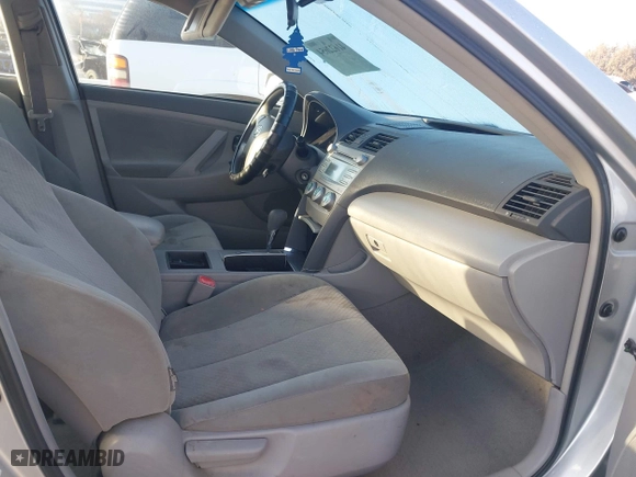2007 Toyota Camry CE with VIN 4T1BE46K07U089125, listed as a IAAI auction lot 41622654 with 188,300 mi miles. Bid and sale history available at carsss.com. Image 5.