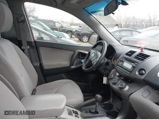 2012 Toyota RAV4 with VIN 2T3ZF4DV0CW152606, listed as a IAAI auction lot 41128479 with 3,102,023 mi miles. Bid and sale history available at carsss.com. Image 5.